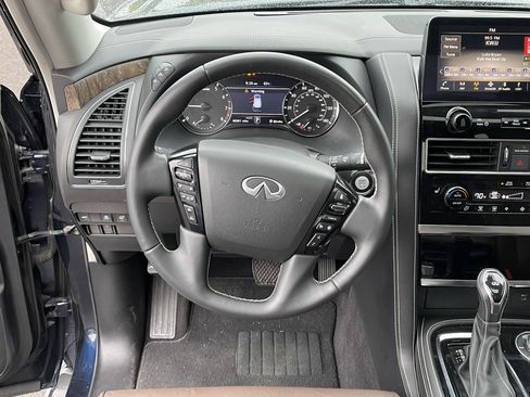 Used 2022 INFINITI QX80 Premium Select w/ Cargo Package AWD/4WD image 12