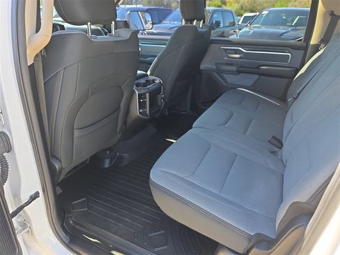 Used 2019 RAM 1500 Big Horn image 31