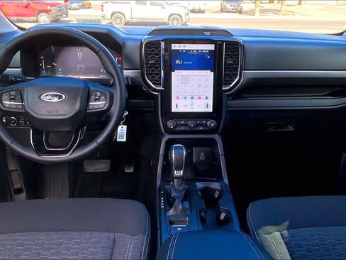 Used 2024 Ford Ranger XLT w/ Trailer Tow Package image 16