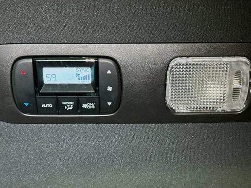 Used 2025 Honda Odyssey Sport-L image 24