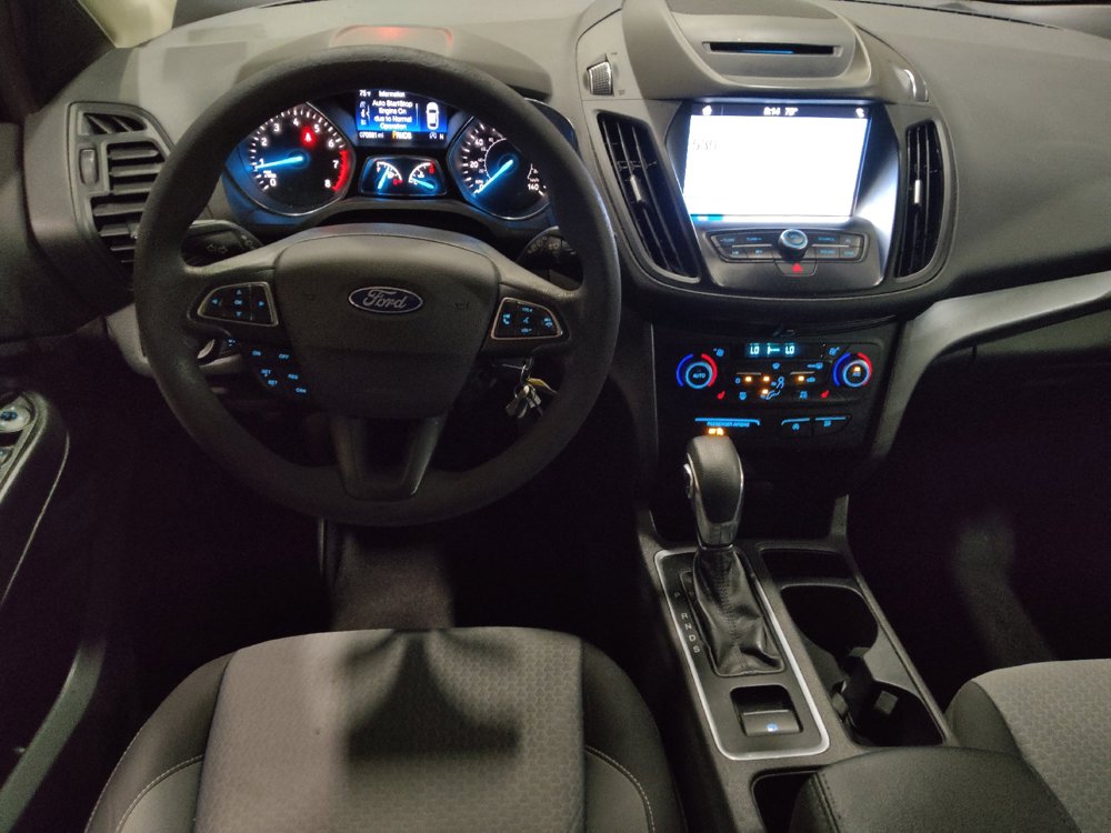 Used 2018 Ford Escape SE w/ SE Sync 3 Package AWD/4WD image 22