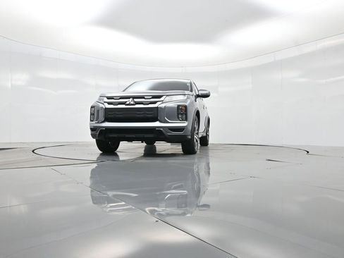 Used 2024 Mitsubishi Outlander Sport SE image 42