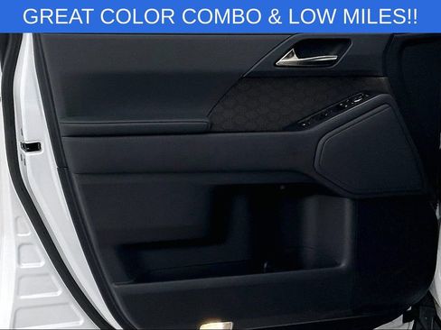 Used 2024 Lexus GX 550 w/ Cold Area Package image 24