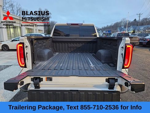 Used 2023 GMC Sierra 1500 SLT w/ SLT Convenience Package image 25