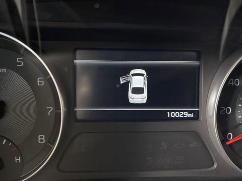 Used 2024 Kia Forte LX image 12