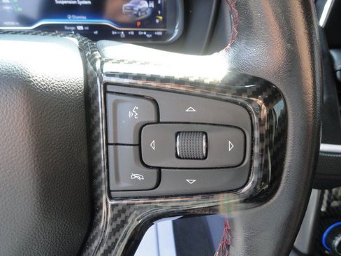 Used 2022 Chevrolet Suburban RST w/ Sport Performance Package AWD/4WD image 19