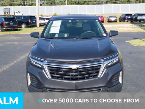 Used 2023 Chevrolet Equinox LT image 3