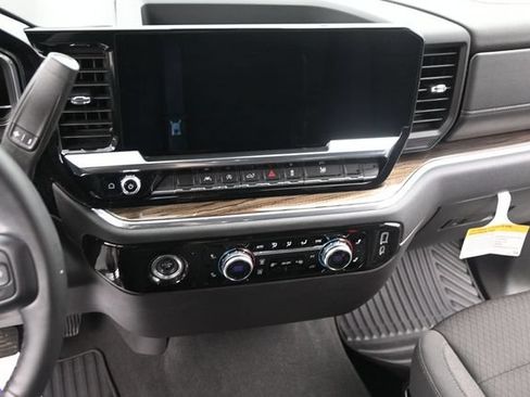 Used 2024 GMC Sierra 1500 Elevation AWD/4WD image 22