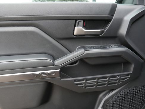 New 2026 Toyota Tacoma TRD Off-Road AWD/4WD image 6