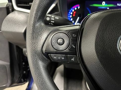 Used 2021 Toyota Corolla LE FWD image 26