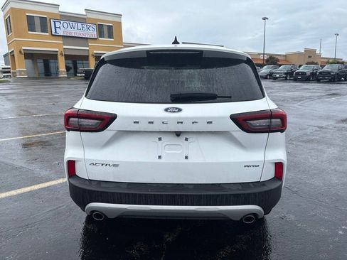 Used 2024 Ford Escape Active AWD/4WD image 6