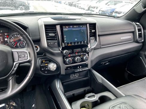 Used 2024 RAM 1500 Laramie AWD/4WD image 17