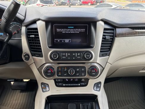 Used 2018 GMC Yukon XL Denali w/ Denali Ultimate Package AWD/4WD image 33