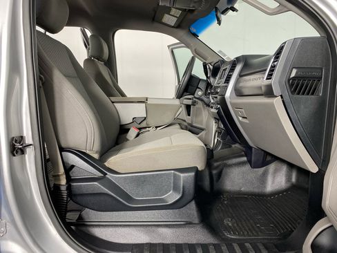 Used 2017 Ford F250 XLT w/ XLT Value Package AWD/4WD image 16
