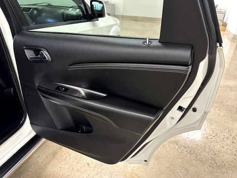 Used 2020 Dodge Journey Crossroad image 63