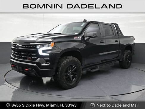 Used 2022 Chevrolet Silverado 1500 LT Trail Boss AWD/4WD image 1