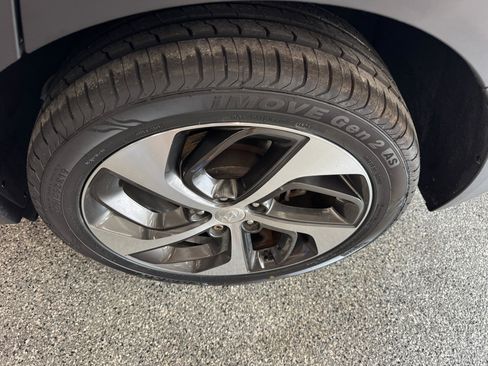 Used 2018 Hyundai Tucson Value FWD image 15