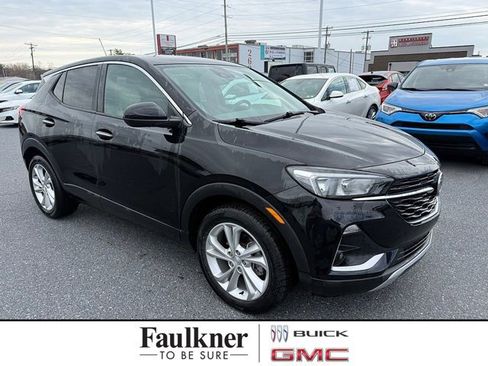 Used 2020 Buick Encore GX Preferred w/ Cold Weather Comfort Package image 1