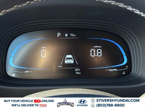 Certified 2025 Hyundai Venue Limited image 26