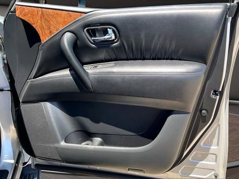 Certified 2024 Nissan Armada SL w/ Captain's Chairs Package RWD image 22
