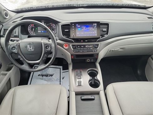 Used 2022 Honda Ridgeline RTL image 17