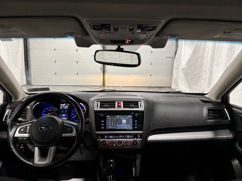 Used 2016 Subaru Outback 2.5i Premium AWD/4WD image 41