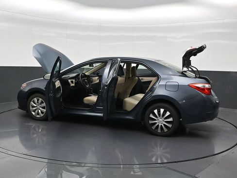 Used 2015 Toyota Corolla LE FWD image 34