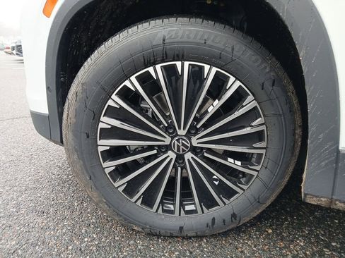 New 2026 Volkswagen Tiguan S image 25