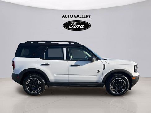 New 2026 Ford Bronco Sport Outer Banks w/ Outer Banks Tech Package+ AWD/4WD image 4