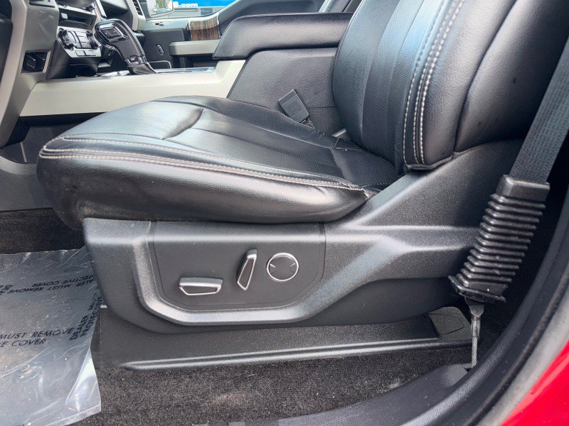 Used 2018 Ford F150 Lariat w/ FX4 Off-Road Package AWD/4WD image 4