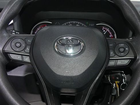 Used 2024 Toyota RAV4 LE image 31