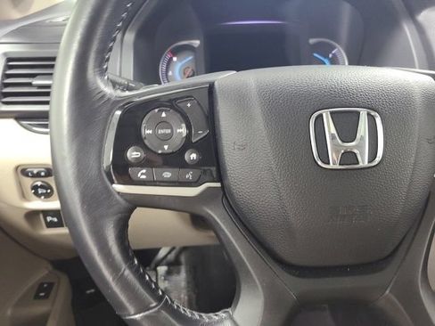 Used 2019 Honda Pilot Touring image 32