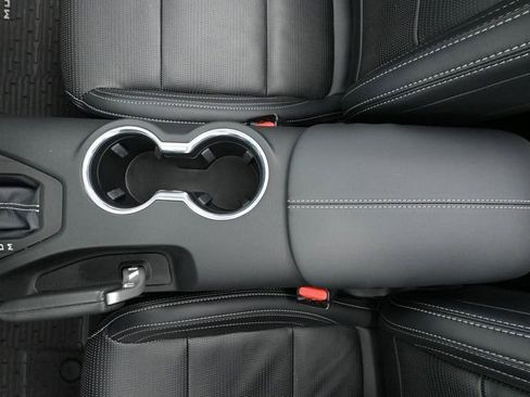 Used 2025 Ford Mustang GT Premium w/ GT Performance Package image 38