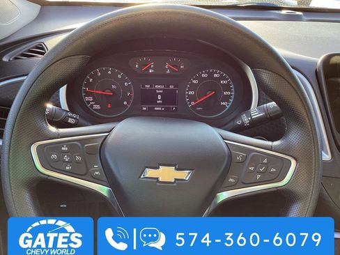 Used 2024 Chevrolet Malibu LT image 25