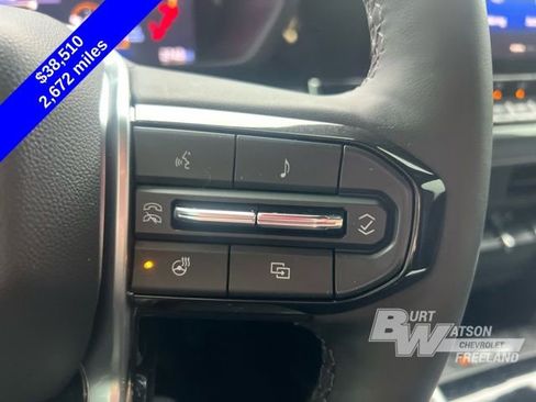 Used 2025 Chevrolet Colorado Trail Boss image 10