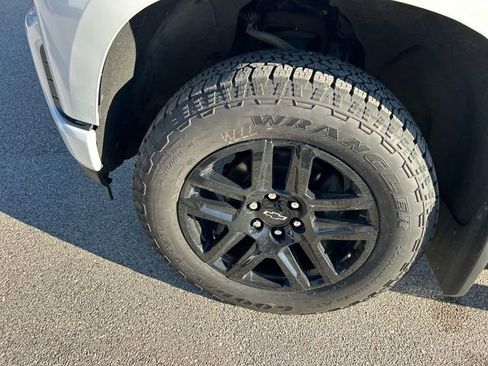 Used 2020 Chevrolet Silverado 1500 RST image 57