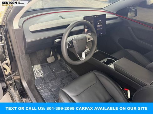 Used 2026 Tesla Model Y Long Range image 31