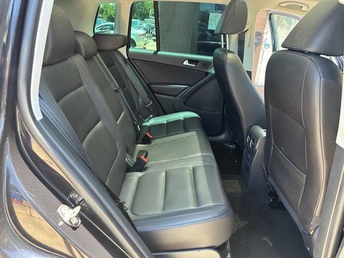 Used 2017 Volkswagen Tiguan Wolfsburg Edition image 12