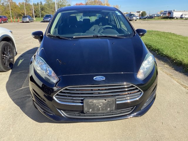 Used 2018 Ford Fiesta SE w/ Cold Weather Package FWD image 4