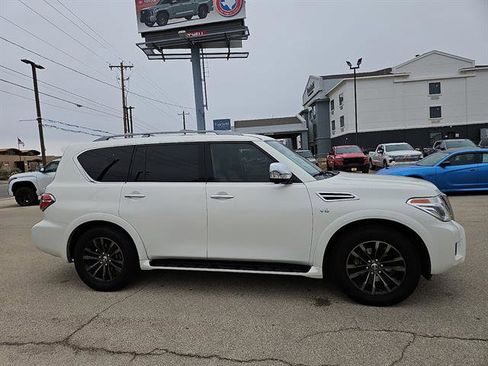 Used 2020 Nissan Armada Platinum w/ Captain's Chairs Package image 6