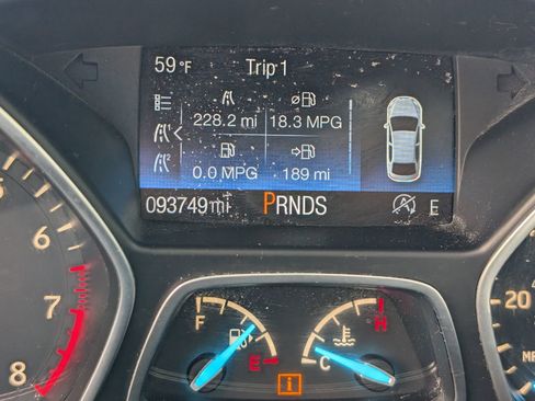 Used 2017 Ford Escape Titanium image 20