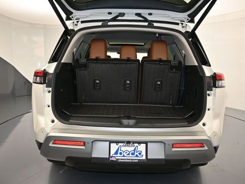 Certified 2023 Nissan Pathfinder Platinum image 27