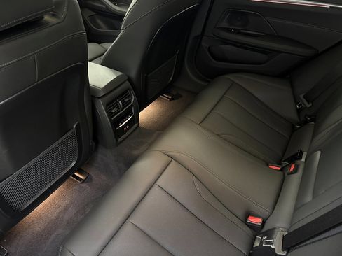 Used 2023 BMW i4 eDrive35 w/ Premium Package RWD image 28