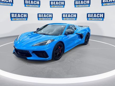 Used 2021 Chevrolet Corvette Stingray Preferred Conv w/ Z51 Performance Package RWD image 4