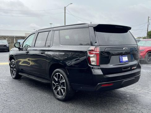 Used 2024 Chevrolet Suburban RST image 5