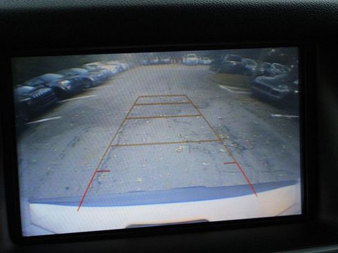 Used 2018 GMC Yukon XL SLT w/ Open Road Package image 21