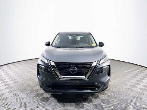 Certified 2021 Nissan Rogue S image 2