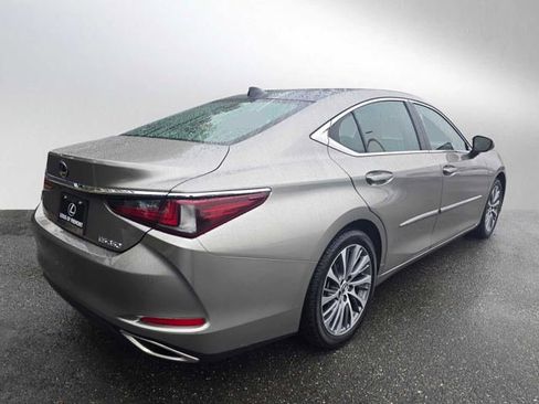 Certified 2019 Lexus ES 350 image 3