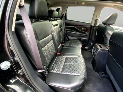 Used 2019 Nissan Murano Platinum w/ Cargo Package FWD image 19