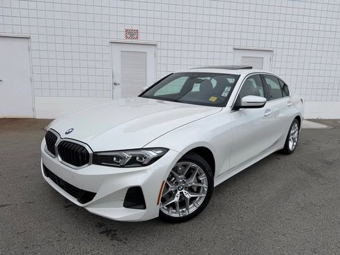 Used 2025 BMW 330i Sedan RWD image 1